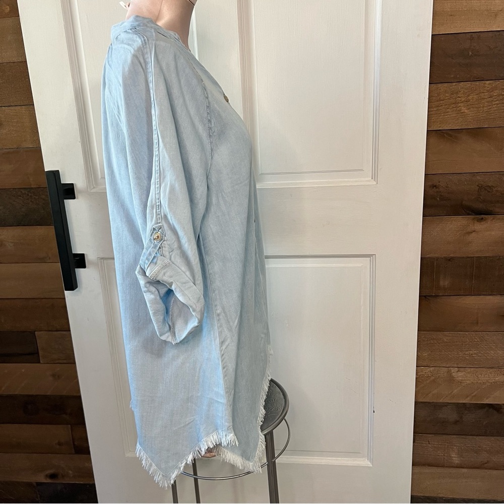 NWT Hester & Orchard Bohemian Super Soft, Jean Shirt with Ragged Hem, Sz… - Picture 3 of 15